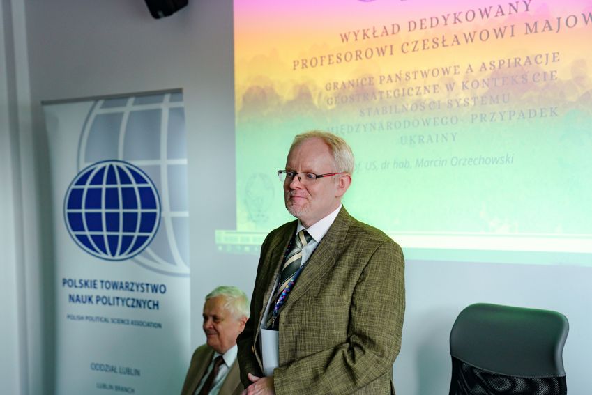 Wykład dedykowany Profesorowi Czesławowi Majowi
